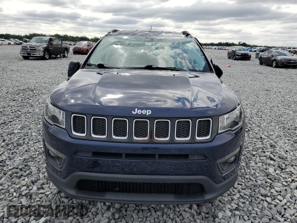 2020 Jeep Compass Latitude with VIN 3C4NJCBB2LT159063, listed as a Copart auction lot 52354065 with 65,547 mi miles and Non Repairable. Bid and sale history available at carsss.com. Image 5.