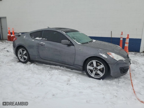 2010 Hyundai Genesis Coupe Premium with VIN KMHHT6KD7AU018708, listed as a Copart auction lot 85111334 with 0 mi miles and Salvage Title. Bid and sale history available at carsss.com. Image 4.