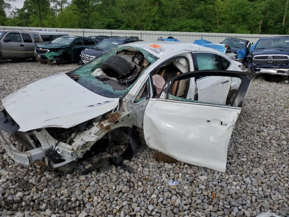 2014 Buick Verano with VIN 1G4PP5SK9E4180404, listed as a Copart auction lot 61438965 with Not provided miles and Salvage title. Bid and sale history available at DreamBid. Image 1.