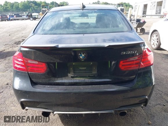2014 BMW 3 Series 335i z VIN WBA3A9C55EF478907, wystawiony jako IAAI lot #42171256 z przebiegiem 107 119 mil mil oraz . Historia ofert i sprzedaży dostępna na DreamBid. Obrazek 16.