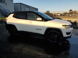 2019 Jeep Compass Altitude with VIN 3C4NJCBB8KT658335, listed as a Copart auction lot 41787465 with 126,032 mi miles and Clean Title. Bid and sale history available at carsss.com. Image 4.