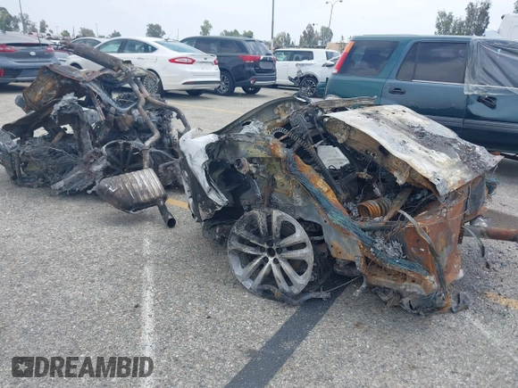 2019 Jaguar F-Pace 25t Premium with VIN SADCJ2FX6KA360434, listed as a IAAI auction lot 42098696 with Not Provided miles and . Bid and sale history available at DreamBid. Image 1.
