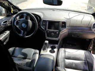 2018 Jeep Grand Cherokee Limited z VIN 1C4RJFBG8JC331703, wystawiony jako Copart lot #55220385 z przebiegiem 149 035 mil mil oraz Szkoda całkowita • Salvage title. Historia ofert i sprzedaży dostępna na DreamBid. Obrazek 8.