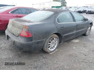 2002 Chrysler 300M M z VIN 2C3AE66G72H133614, wystawiony jako IAAI lot #41848714 z przebiegiem Nie podano mil oraz . Historia ofert i sprzedaży dostępna na DreamBid. Obrazek 4.