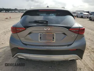 2017 Infiniti QX30 Luxury with VIN SJKCH5CR1HA034416, listed as a Copart auction lot 45405474 with 90,482 mi miles. Bid and sale history available at carsss.com. Image 6.