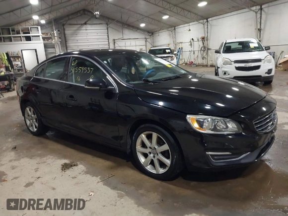 2016 Volvo S60 T5 Drive-E Premier with VIN YV126MFK9G2405922, listed as a IAAI auction lot 41559537 with 60,830 mi miles. Bid and sale history available at carsss.com. Image 1.