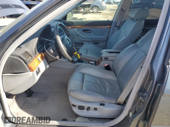 2001 BMW 7 Series 740i with VIN WBAGG83421DN87364, listed as a Copart auction lot 44462125 with 123,519 mi miles and Salvage title. Bid and sale history available at DreamBid. Image 7.