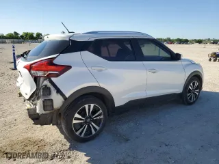 2018 Nissan Kicks SR with VIN 3N1CP5CU2JL538095, listed as a Copart auction lot 52100785 with 92,028 mi miles and Salvage Title. Bid and sale history available at carsss.com. Image 3.