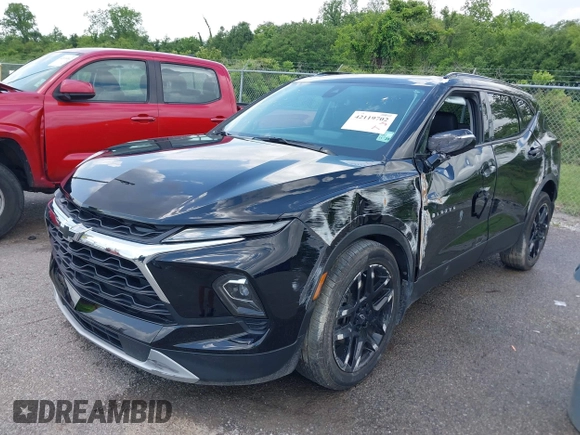 2024 Chevrolet Blazer LT с VIN 3GNKBDR47RS177142, выставлен на аукционе IAAI как лот 42119702 с пробегом 24 100 миль миль и . История ставок и продаж доступна на DreamBid. Изображение 2.