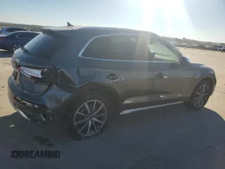 2022 Audi SQ5 Premium with VIN WA1A4AFYXN2102097, listed as a Copart auction lot 80156244 with 20,458 mi miles and Salvage Title. Bid and sale history available at DreamBid. Image 3.