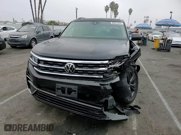2022 Volkswagen Atlas 3.6L V6 SEL R-Line with VIN 1V2AR2CAXNC558551, listed as a Copart auction lot 86841944 with 31,464 mi miles and Salvage Title. Bid and sale history available at carsss.com. Image 12.