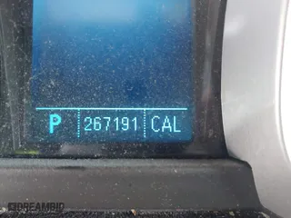 2010 Chevrolet Equinox LTZ with VIN 2CNFLFEY0A6320989, listed as a IAAI auction lot 41929141 with 267,191 mi miles. Bid and sale history available at carsss.com. Image 7.