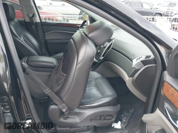 2011 Cadillac SRX Performance Collection with VIN 3GYFNBEY9BS625623, listed as a IAAI auction lot 41731357 with 163,245 mi miles. Bid and sale history available at carsss.com. Image 5.