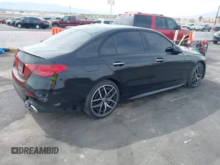 2023 Mercedes-Benz C 300 z VIN W1KAF4GB3PR125622, wystawiony jako IAAI lot #42056728 z przebiegiem 25 549 mil mil oraz . Historia ofert i sprzedaży dostępna na DreamBid. Obrazek 4.