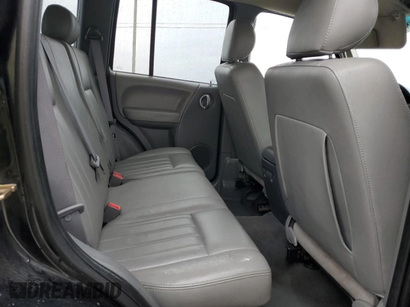 2005 Jeep Liberty Limited with VIN 1J4GK58K95W652061, listed as a Copart auction lot 43195585 with 150,181 mi miles and Salvage Title. Bid and sale history available at carsss.com. Image 11.