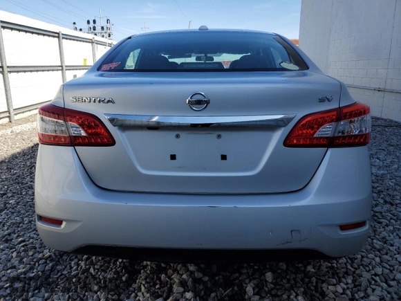 2015 Nissan Sentra SV with VIN 3N1AB7AP8FL658571, listed as a Copart auction lot 49918825 with 131,018 mi miles and Clean Title. Bid and sale history available at carsss.com. Image 6.