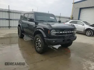 2023 Ford Bronco z VIN 1FMEE5DP3PLB59482, wystawiony jako Copart lot #59725815 z przebiegiem 54 741 mil mil oraz Szkoda całkowita • Salvage title. Historia ofert i sprzedaży dostępna na DreamBid. Obrazek 14.