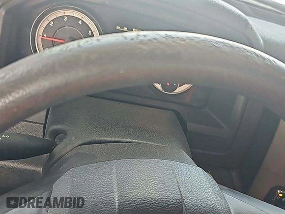 2023 Ram 1500 Tradesman z VIN 3C6JR6DG6PG541121, wystawiony jako IAAI lot #42516901 z przebiegiem 55 607 mil mil oraz . Historia ofert i sprzedaży dostępna na DreamBid. Obrazek 19.