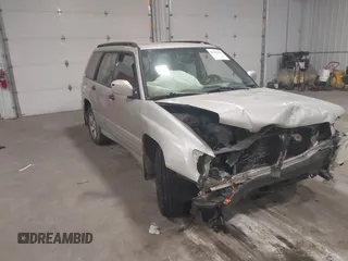 2001 Subaru Forester S w/Premium Pkg with VIN JF1SF65691H751789, listed as a IAAI auction lot 41825686 with 183,790 mi miles. Bid and sale history available at carsss.com. Image 6.