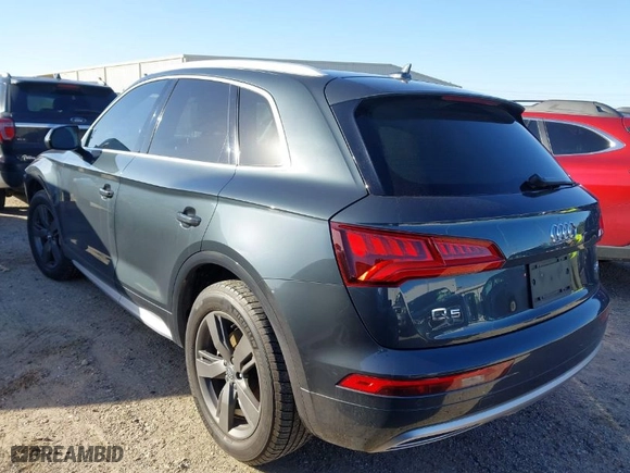 2018 Audi Q5 Premium Plus with VIN WA1BNAFY2J2019016, listed as a IAAI auction lot 41213051 with 90,174 mi miles. Bid and sale history available at carsss.com. Image 3.