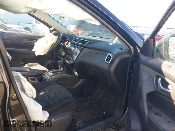 2016 Nissan Rogue SV with VIN 5N1AT2MV7GC746883, listed as a IAAI auction lot 41664842 with 103,000 mi miles. Bid and sale history available at carsss.com. Image 5.
