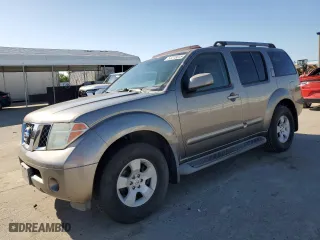 2005 Nissan Pathfinder LE with VIN 5N1AR18U35C736200, listed as a Copart auction lot 52215615 with 166,451 mi miles and Clean Title. Bid and sale history available at carsss.com. Image 1.