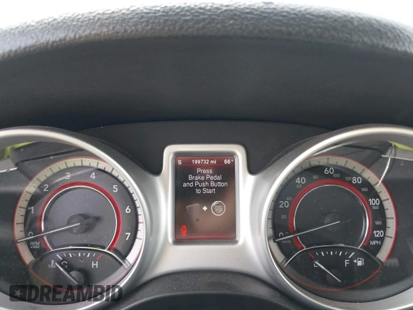 2014 Dodge Journey SXT with VIN 3C4PDCBG2ET262014, listed as a IAAI auction lot 41898343 with 199,732 mi miles. Bid and sale history available at carsss.com. Image 7.