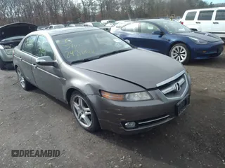 2007 Acura TL with VIN 19UUA66237A047393, listed as a IAAI auction lot 38734178 with 999,999 mi miles. Bid and sale history available at carsss.com. Image 1.