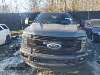 2019 Ford F-350 XL with VIN 1FT8W3BT9KEE19500, listed as a Copart auction lot 41620365 with 83,883 mi miles and Salvage Title. Bid and sale history available at DreamBid. Image 5.