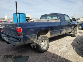 2000 Dodge 2500 with VIN 3B7KF2362YG132087, listed as a Copart auction lot 48668925 with 358,326 mi miles and Salvage title. Bid and sale history available at DreamBid. Image 3.
