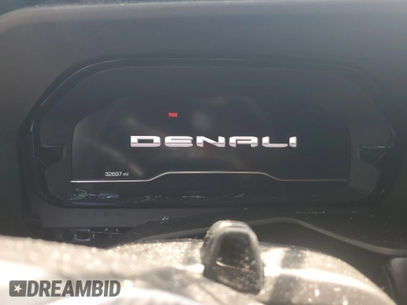 2023 GMC Yukon Denali Ultimate with VIN 1GKS2EKL0PR238125, listed as a Copart auction lot 68468064 with 32,697 mi miles and Salvage Title. Bid and sale history available at carsss.com. Image 9.