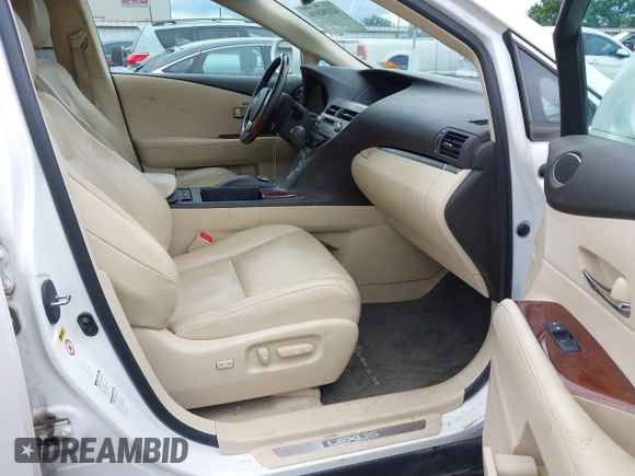 2013 Lexus RX 350 z VIN 2T2BK1BAXDC211521, wystawiony jako IAAI lot #42192156 z przebiegiem 140 625 mil mil oraz . Historia ofert i sprzedaży dostępna na DreamBid. Obrazek 5.