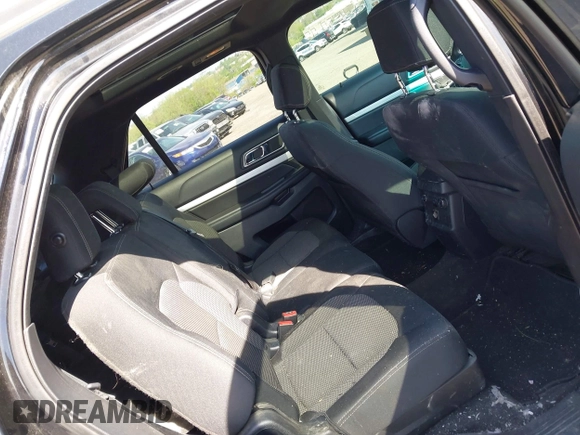 2016 Ford Explorer XLT with VIN 1FM5K8DHXGGD20020, listed as a IAAI auction lot 42128112 with 99,693 mi miles and . Bid and sale history available at carsss.com. Image 8.