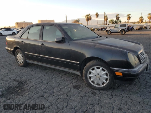 1998 Mercedes-Benz E 320 with VIN WDBJF25F4WA625790, listed as a Copart auction lot 87920735 with 179,382 mi miles and Clean Title. Bid and sale history available at DreamBid. Image 4.