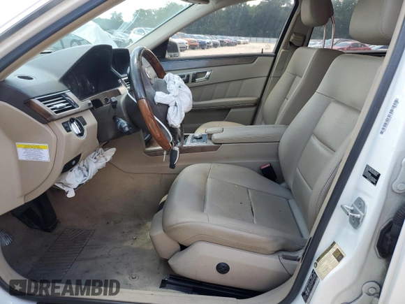 2010 Mercedes-Benz E 350 Luxury с VIN WDDHF5GB8AA170484, выставлен на аукционе Copart как лот 60600095 с пробегом 254 397 миль миль и Списание • Salvage title. История ставок и продаж доступна на DreamBid. Изображение 7.