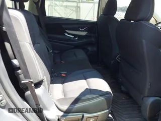 2019 Subaru Ascent Premium с VIN 4S4WMACDXK3473663, выставлен на аукционе IAAI как лот 42352276 с пробегом 124 898 миль миль и . История ставок и продаж доступна на DreamBid. Изображение 8.