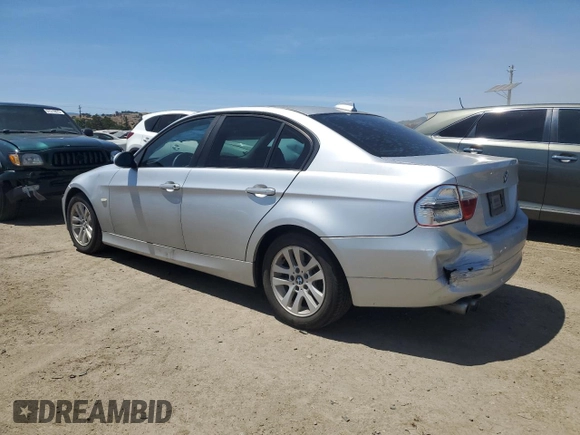 2007 BMW 3 Series 328i с VIN WBAVA33577KX73832, выставлен на аукционе Copart как лот 57435645 с пробегом 100 990 миль миль и Списание • Salvage title. История ставок и продаж доступна на DreamBid. Изображение 2.
