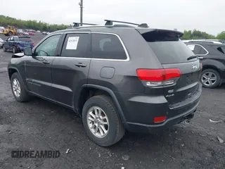 2019 Jeep Grand Cherokee Upland с VIN 1C4RJFAG3KC767765, выставлен на аукционе IAAI как лот 42513815 с пробегом 107 917 миль миль и . История ставок и продаж доступна на DreamBid. Изображение 3.