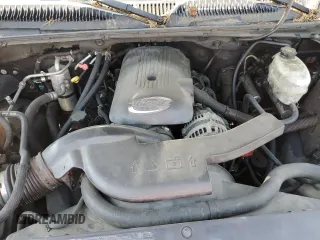 2004 Cadillac Escalade z VIN 1GYEC63T44R275260, wystawiony jako Copart lot #53201805 z przebiegiem 283 450 mil mil oraz Szkoda całkowita • Salvage title. Historia ofert i sprzedaży dostępna na DreamBid. Obrazek 12.