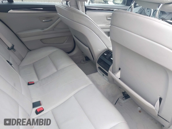 2011 BMW 5 Series 528i with VIN WBAFR1C59BDV76532, listed as a IAAI auction lot 41976374 with 135,732 mi miles and . Bid and sale history available at carsss.com. Image 8.