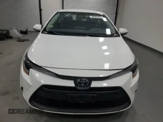 2023 Toyota Corolla LE z VIN 5YFB4MDE9PP045982, wystawiony jako Copart lot #57639345 z przebiegiem 59 099 mil mil oraz Szkoda całkowita • Salvage title. Historia ofert i sprzedaży dostępna na DreamBid. Obrazek 5.