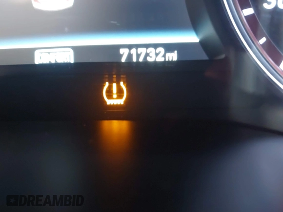 2019 Genesis G70 Dynamic with VIN KMTG34LE9KU027098, listed as a IAAI auction lot 41058372 with 71,732 mi miles and . Bid and sale history available at DreamBid. Image 16.