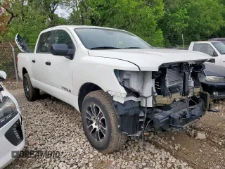 2024 Nissan Titan SV with VIN 1N6AA1ECXRN112621, listed as a Copart auction lot 47755875 with 9,298 mi miles and Salvage title. Bid and sale history available at DreamBid. Image 4.