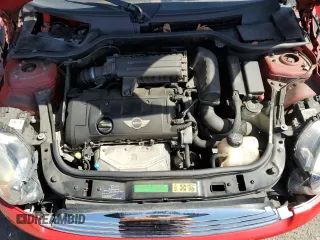 2010 MINI Clubman z VIN WMWML3C52ATX51812, wystawiony jako Copart lot #51457635 z przebiegiem 84 719 mil mil oraz Szkoda całkowita • Salvage title. Historia ofert i sprzedaży dostępna na DreamBid. Obrazek 11.