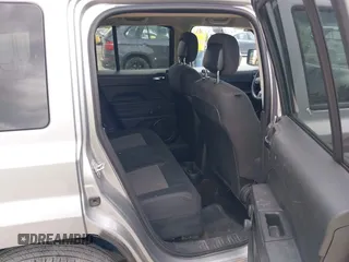 2014 Jeep Patriot Sport with VIN 1C4NJPBB7ED773445, listed as a IAAI auction lot 42205816 with 121,778 mi miles and . Bid and sale history available at DreamBid. Image 8.