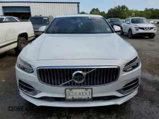 2017 Volvo S90 Inscription with VIN YV1A22ML0H1015015, listed as a Copart auction lot 49673973 with 70,257 mi miles. Bid and sale history available at carsss.com. Image 5.