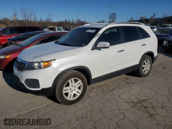2013 Kia Sorento LX with VIN 5XYKT4A29DG368216, listed as a Copart auction lot 84177224 with 169,666 mi miles and Salvage Title. Bid and sale history available at carsss.com. Image 1.