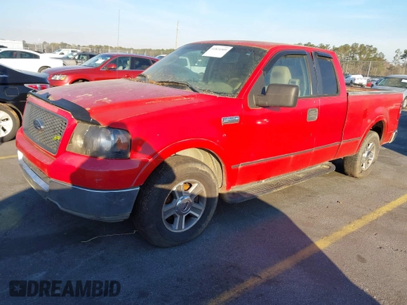 2005 Ford F-150 STX with VIN 1FTRX12W35FA03246, listed as a IAAI auction lot 41824509 with 282,022 mi miles. Bid and sale history available at carsss.com. Image 2.