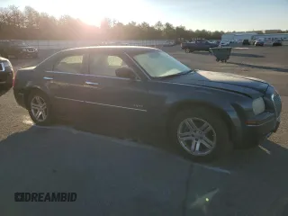 2007 Chrysler 300 with VIN 2C3LA43R77H813082, listed as a Copart auction lot 85783934 with 155,200 mi miles and Clean Title. Bid and sale history available at carsss.com. Image 4.