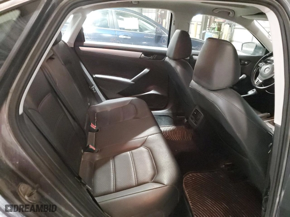 2013 Volkswagen Passat SE w/Sunroof with VIN 1VWBH7A3XDC023337, listed as a Copart auction lot 81890394 with 259,484 mi miles and Salvage Title. Bid and sale history available at carsss.com. Image 10.